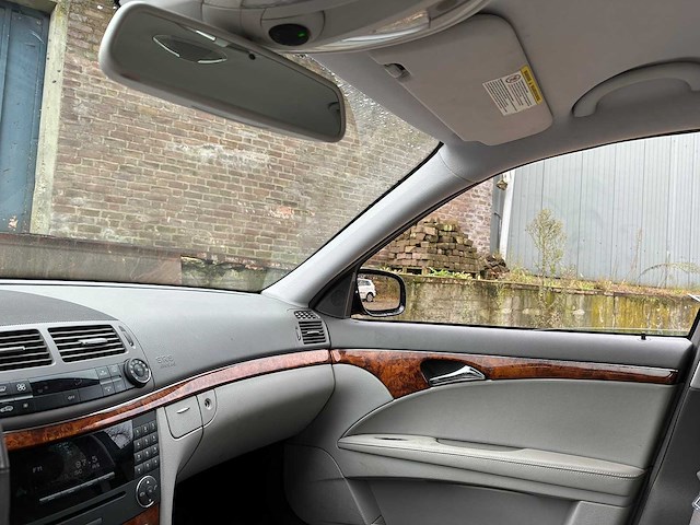 Mercedes-benz e200 limousine kompressor e-klasse 2007 (origineel-nl), 84-tv-xf - afbeelding 20 van  44