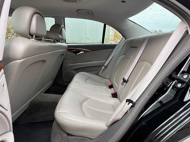 Mercedes-benz e200 limousine kompressor e-klasse 2007 (origineel-nl), 84-tv-xf - afbeelding 34 van  44