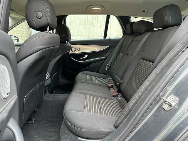 Mercedes-benz e200 prestige 184pk 2016 e-klasse, h-951-vs - afbeelding 25 van  41