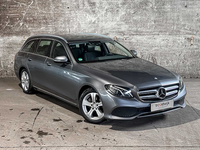 Mercedes-benz e200 prestige 184pk 2016 e-klasse, h-951-vs - afbeelding 37 van  41