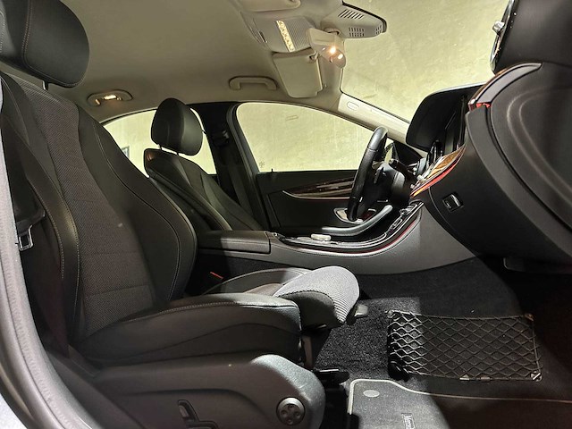 Mercedes-benz e220d 194pk 2017 (origineel-nl & 1e eigenaar) e-klasse, ng-123-z - afbeelding 31 van  36