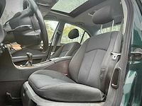 Mercedes-benz e240 avantgarde automaat, s-153-rt - afbeelding 12 van  15