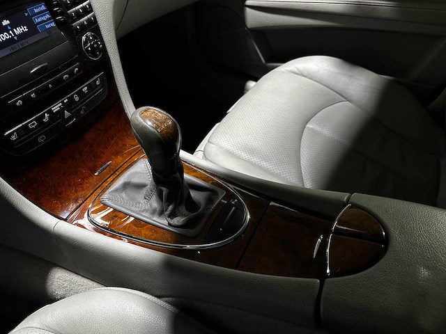Mercedes-benz e270 cdi avantgarde 177pk 2004 e-klasse combi, xd-774-s youngtimer - afbeelding 23 van  38