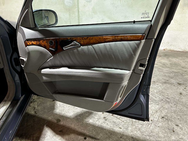 Mercedes-benz e270 cdi avantgarde 177pk 2004 e-klasse combi, xd-774-s youngtimer - afbeelding 33 van  38