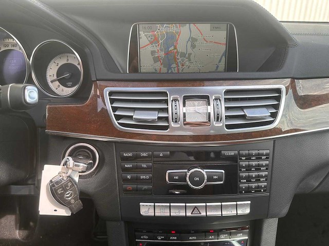 Mercedes-benz e300 estate bluetec ambition automaat, jxn-72-v - afbeelding 12 van  24