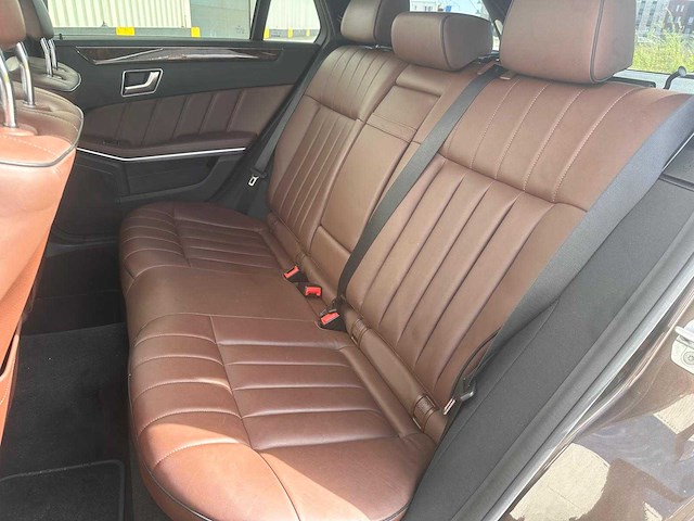 Mercedes-benz e300 estate bluetec ambition automaat, jxn-72-v - afbeelding 16 van  24
