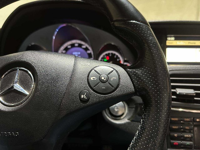 Mercedes-benz e550 amg cabriolet elegance 5.5 v8 387pk 2011 e-klasse, nl-962-t - afbeelding 21 van  40