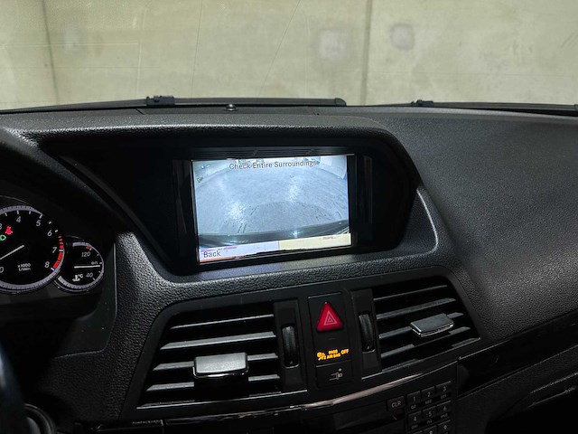 Mercedes-benz e550 amg cabriolet elegance 5.5 v8 387pk 2011 e-klasse, nl-962-t - afbeelding 24 van  40