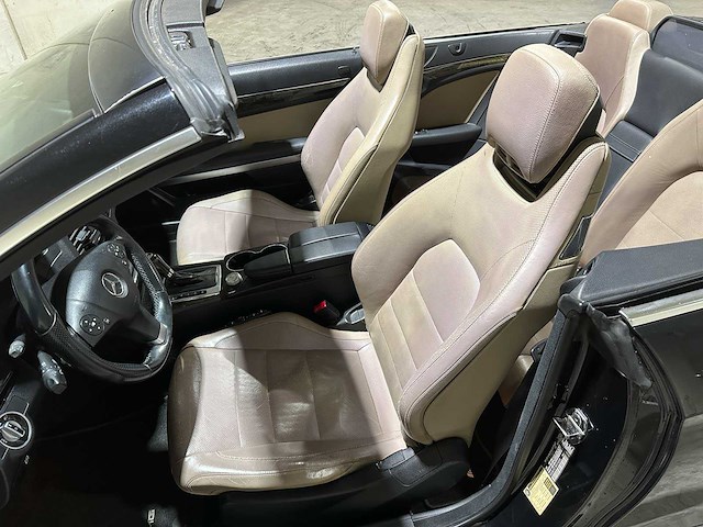 Mercedes-benz e550 amg cabriolet elegance 5.5 v8 387pk 2011 e-klasse, nl-962-t - afbeelding 40 van  40
