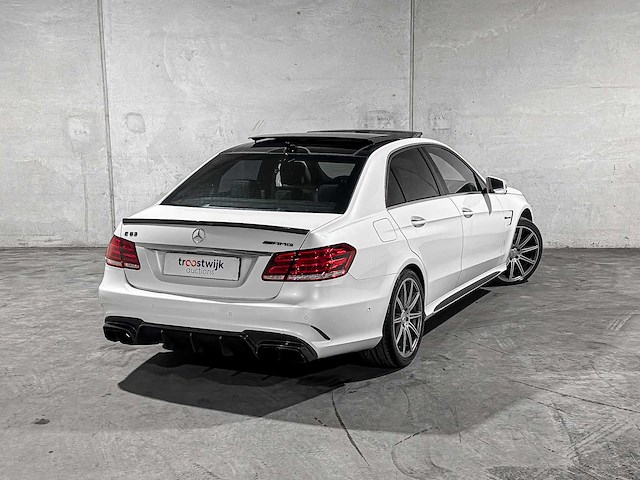 Mercedes-benz e63 amg 5.5 v8 557pk 2015 e-klasse, hzj-36-d - afbeelding 12 van  50