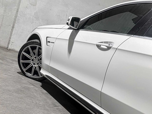 Mercedes-benz e63 amg 5.5 v8 557pk 2015 e-klasse, hzj-36-d - afbeelding 21 van  50