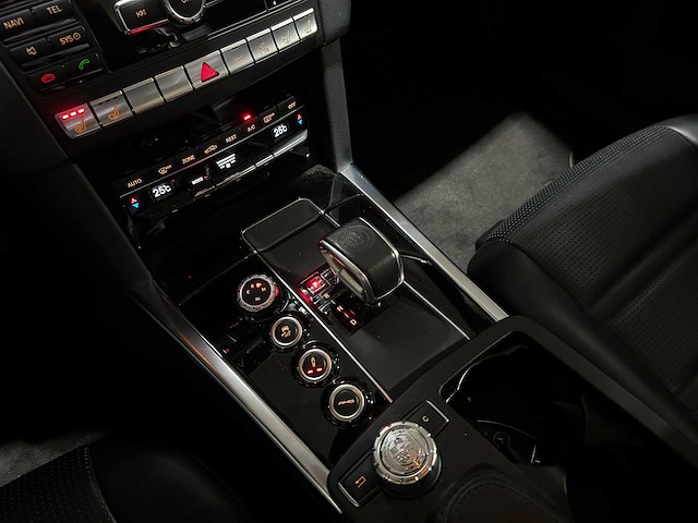 Mercedes-benz e63 amg 5.5 v8 557pk 2015 e-klasse, hzj-36-d - afbeelding 32 van  50