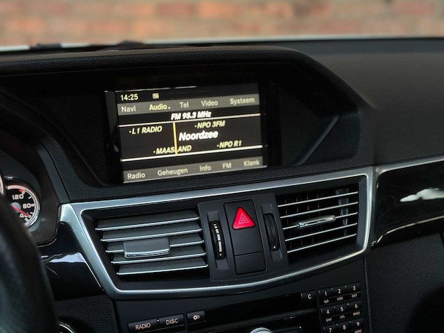 Mercedes-benz e63 amg 6.2 v8 -carbon- 525pk 2010 (origineel-nl) e-klasse, 47-lkb-6 - afbeelding 23 van  49