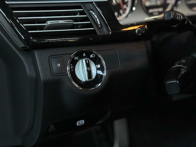 Mercedes-benz e63 amg 6.2 v8 -carbon- 525pk 2010 (origineel-nl) e-klasse, 47-lkb-6 - afbeelding 1 van  18