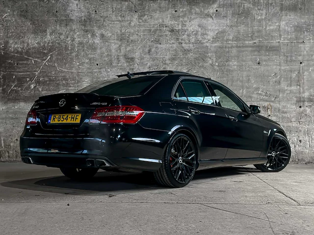 Mercedes-benz e63 amg 6.3 v8 525pk 2011 e-klasse, r-854-hf - afbeelding 8 van  61