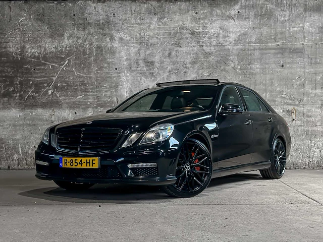 Mercedes-benz e63 amg 6.3 v8 525pk 2011 e-klasse, r-854-hf - afbeelding 23 van  61