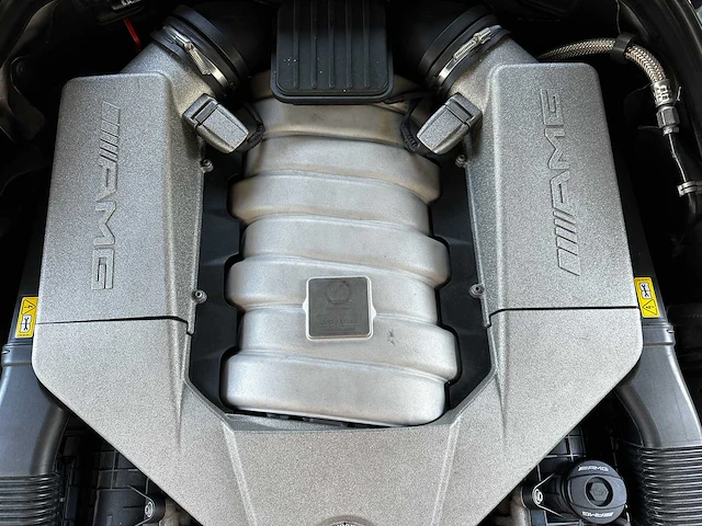 Mercedes-benz e63 amg 6.3 v8 525pk 2011 e-klasse, r-854-hf - afbeelding 49 van  61