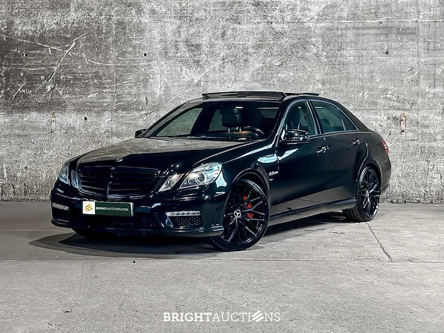 Mercedes-benz e63 amg 6.3 v8 525pk 2011, r-854-hf - afbeelding 1 van  63