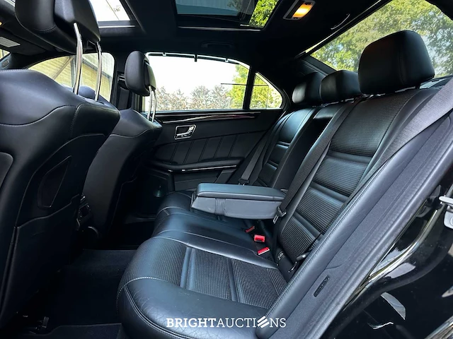 Mercedes-benz e63 amg 6.3 v8 525pk 2011, r-854-hf - afbeelding 40 van  63