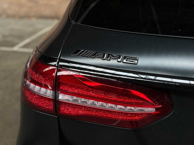 Mercedes-benz e63s amg estate 4.0 v8 4matic premium plus edition 1 612pk 2018 (origineel-nl) e-klasse, sj-346-k - afbeelding 33 van  87