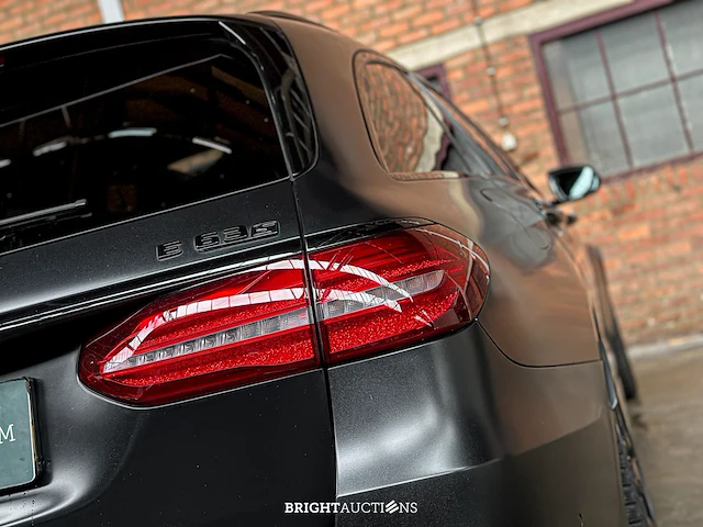 Mercedes-benz e63s amg estate 4.0 v8 4matic premium plus edition 1 612pk 2018 (origineel-nl) e-klasse, sj-346-k - afbeelding 35 van  91