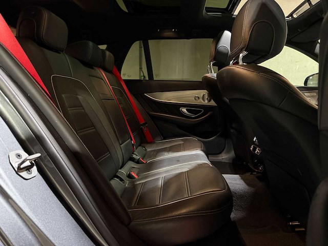 Mercedes-benz e63s estate amg 4.0 v8 premium plus 612pk 2019 e-klasse, s-447-ps - afbeelding 38 van  48