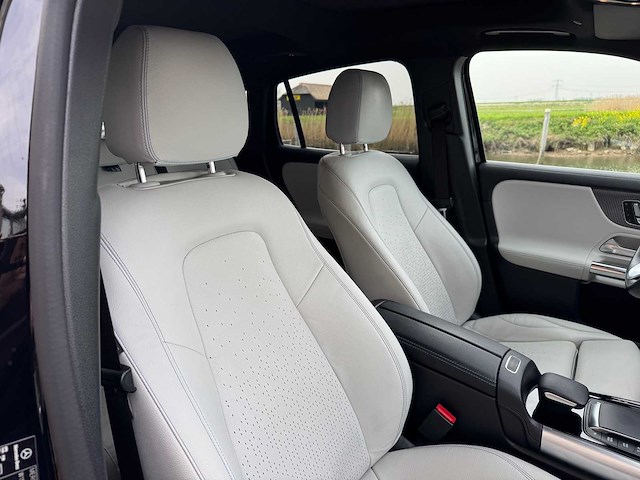 Mercedes-benz eqa 250 amg edition 1. gold 67 kwh k-280-xs 2021 - afbeelding 13 van  74