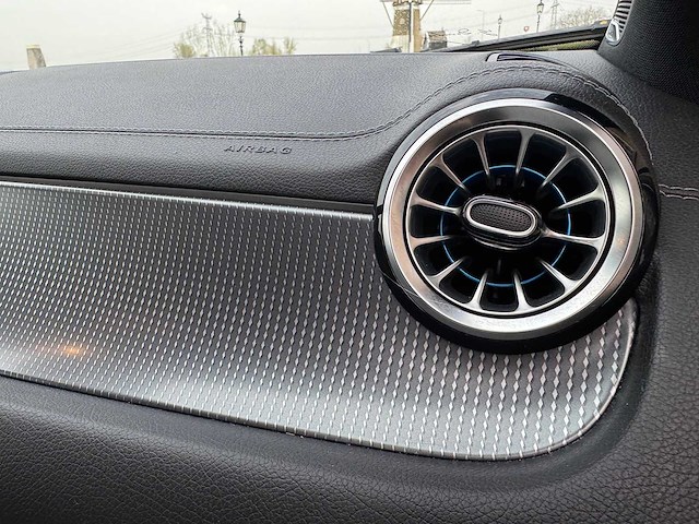 Mercedes-benz eqa 250 amg edition 1. gold 67 kwh k-280-xs 2021 - afbeelding 19 van  74