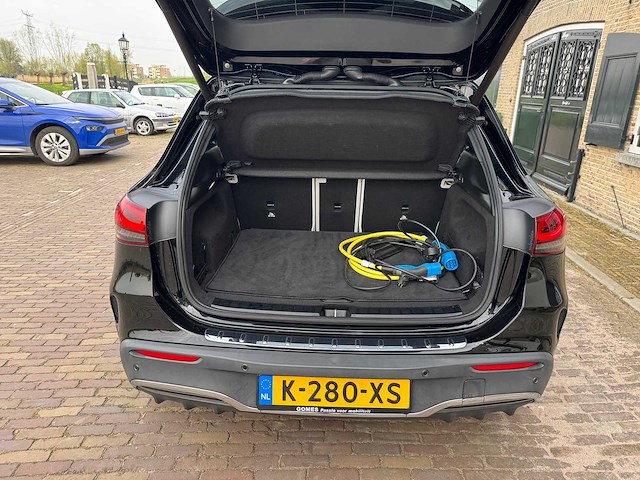 Mercedes-benz eqa 250 amg edition 1. gold 67 kwh k-280-xs 2021 - afbeelding 31 van  74