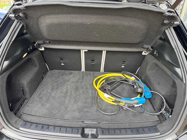 Mercedes-benz eqa 250 amg edition 1. gold 67 kwh k-280-xs 2021 - afbeelding 32 van  74