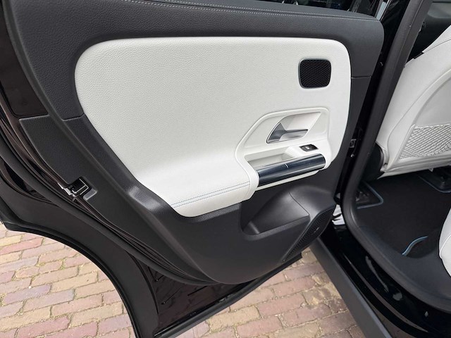 Mercedes-benz eqa 250 amg edition 1. gold 67 kwh k-280-xs 2021 - afbeelding 39 van  74