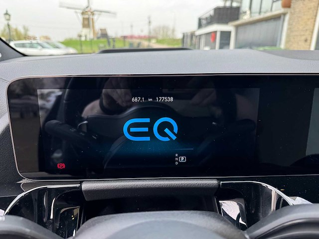 Mercedes-benz eqa 250 amg edition 1. gold 67 kwh k-280-xs 2021 - afbeelding 20 van  51