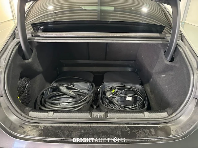 Mercedes-benz eqe 350+91 long range 91 kwh 292pk 2023 (origineel-nl) eqe-klasse, t-576-fx - afbeelding 27 van  36