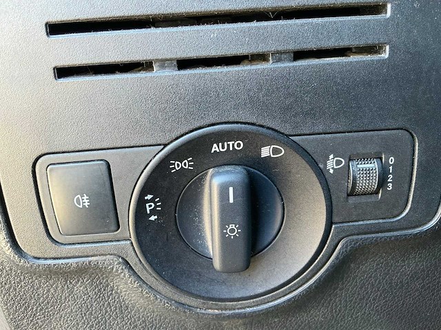 Mercedes-benz evito bedrijfswagen / bev - afbeelding 20 van  34