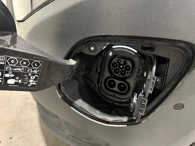 Mercedes-benz evito tourer pro l3 90 kwh 9 persoons elektrisch n-394-nk - afbeelding 22 van  31