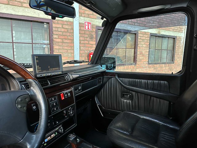 Mercedes-benz g55 amg lang g-klasse 5.5 v8 354pk 2001 - afbeelding 13 van  45