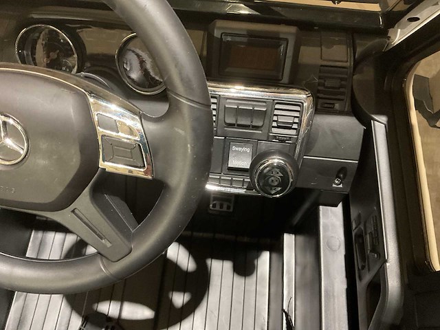 Mercedes benz g63 amg 6x6 elektrische kinderauto - afbeelding 4 van  53