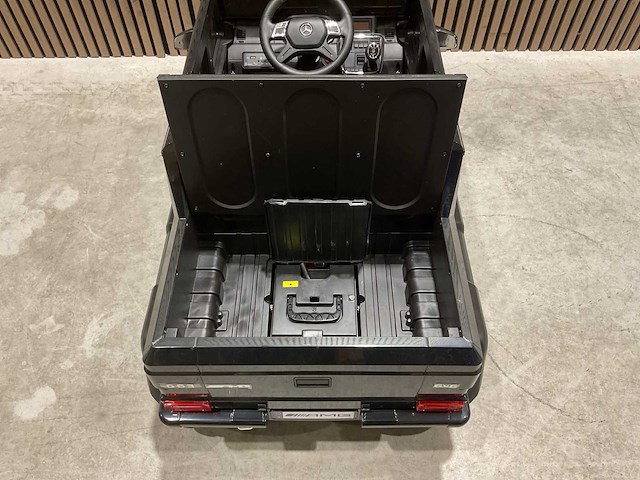 Mercedes benz g63 amg 6x6 elektrische kinderauto - afbeelding 26 van  38