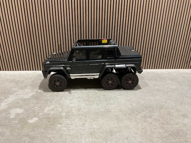 Mercedes benz g63 amg 6x6 elektrische kinderauto - afbeelding 28 van  38