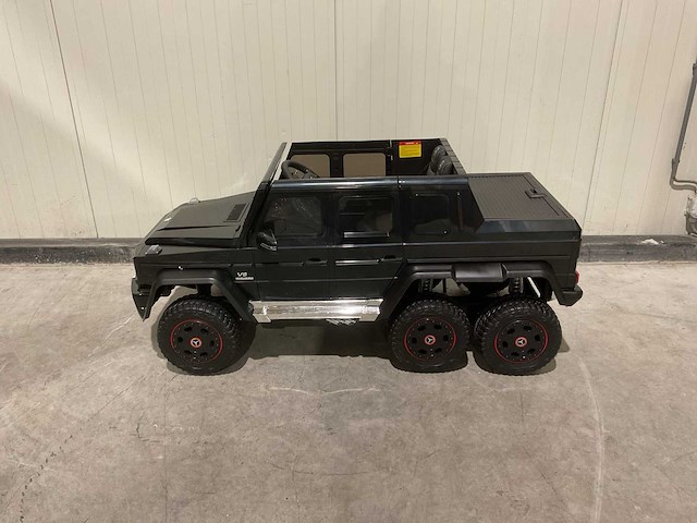 Mercedes benz g63 amg 6x6 elektrische kinderauto - afbeelding 50 van  59