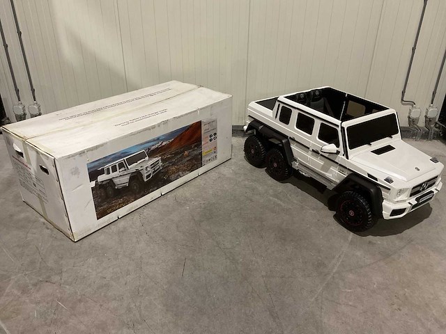 Mercedes benz g63 amg 6x6 elektrische kinderauto - afbeelding 31 van  53