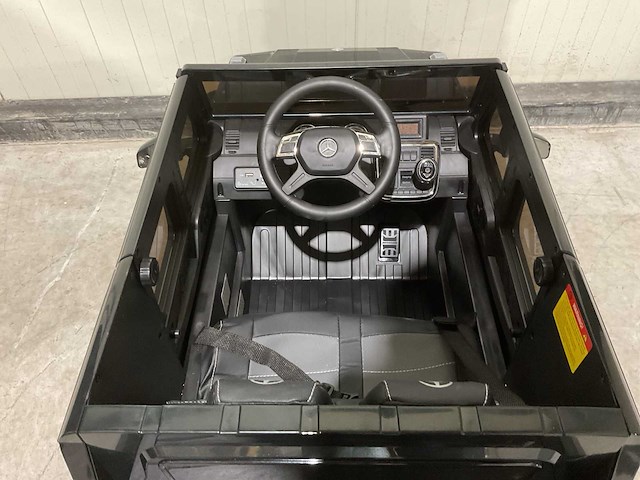 Mercedes benz g63 amg 6x6 elektrische kinderauto - afbeelding 23 van  34