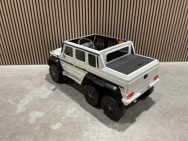 Mercedes benz g63 amg 6x6 elektrische kinderauto - afbeelding 25 van  57