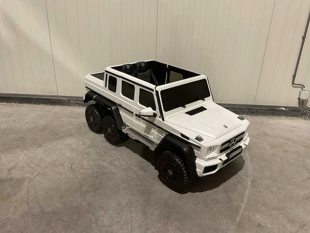 Mercedes benz g63 amg 6x6 elektrische kinderauto - afbeelding 37 van  57