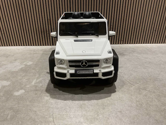 Mercedes benz g63 amg 6x6 elektrische kinderauto - afbeelding 28 van  57