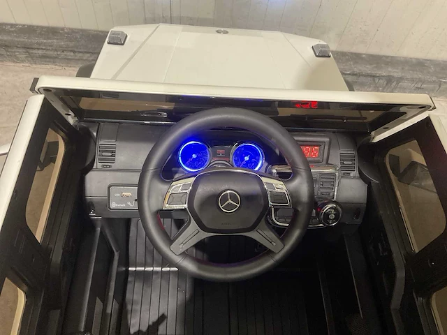 Mercedes benz g63 amg 6x6 elektrische kinderauto - afbeelding 43 van  57