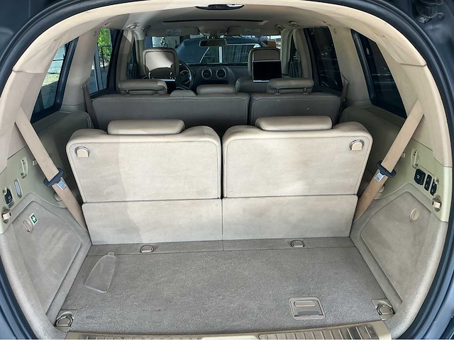 Mercedes benz gl350 bluetec 4matic x164 | 3.0 v6 diesel | 2010 | youngtimer | 211 pk | airmatic | 7 zitplaatsen | btw auto - afbeelding 26 van  35