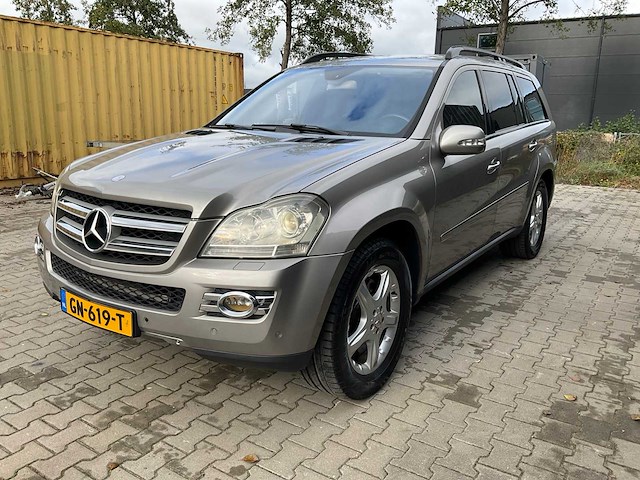 Mercedes-benz gl450 v8 4-matic (youngtimer) - afbeelding 2 van  26