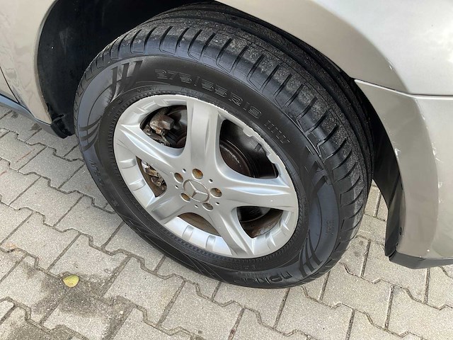 Mercedes-benz gl450 v8 4-matic (youngtimer) - afbeelding 19 van  26