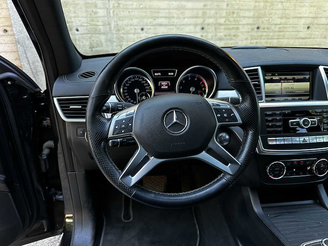 Mercedes-benz gl500 4-matic 4.7 v8 435pk 2014 gl-klasse (origineel-nl) 7-persoons, 6-tfb-94 - afbeelding 16 van  47